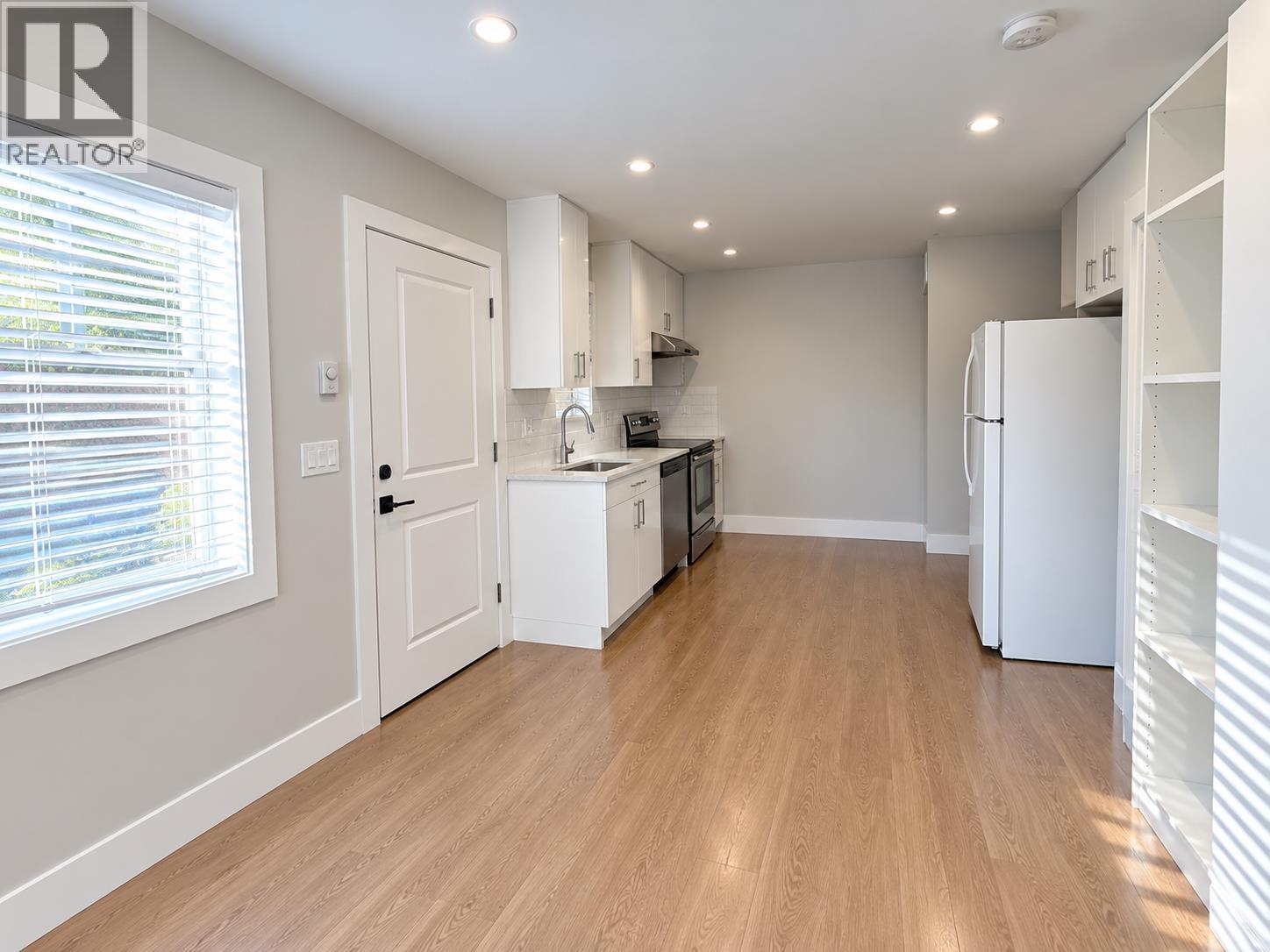 3850 W 38 AVENUE, Vancouver
