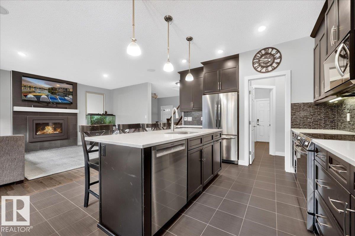 6703 20 AV SW - Image 3