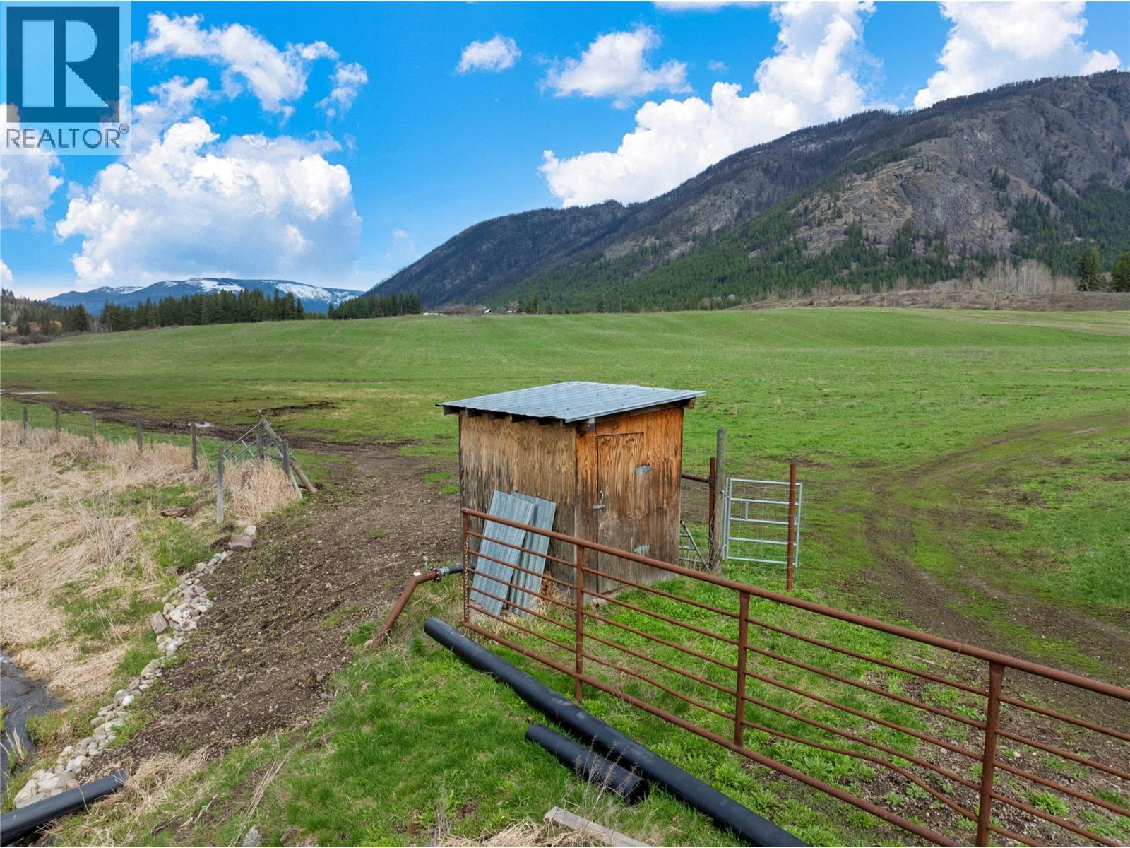  660 Squilax Turtle Valley Road, Chase - Image 1