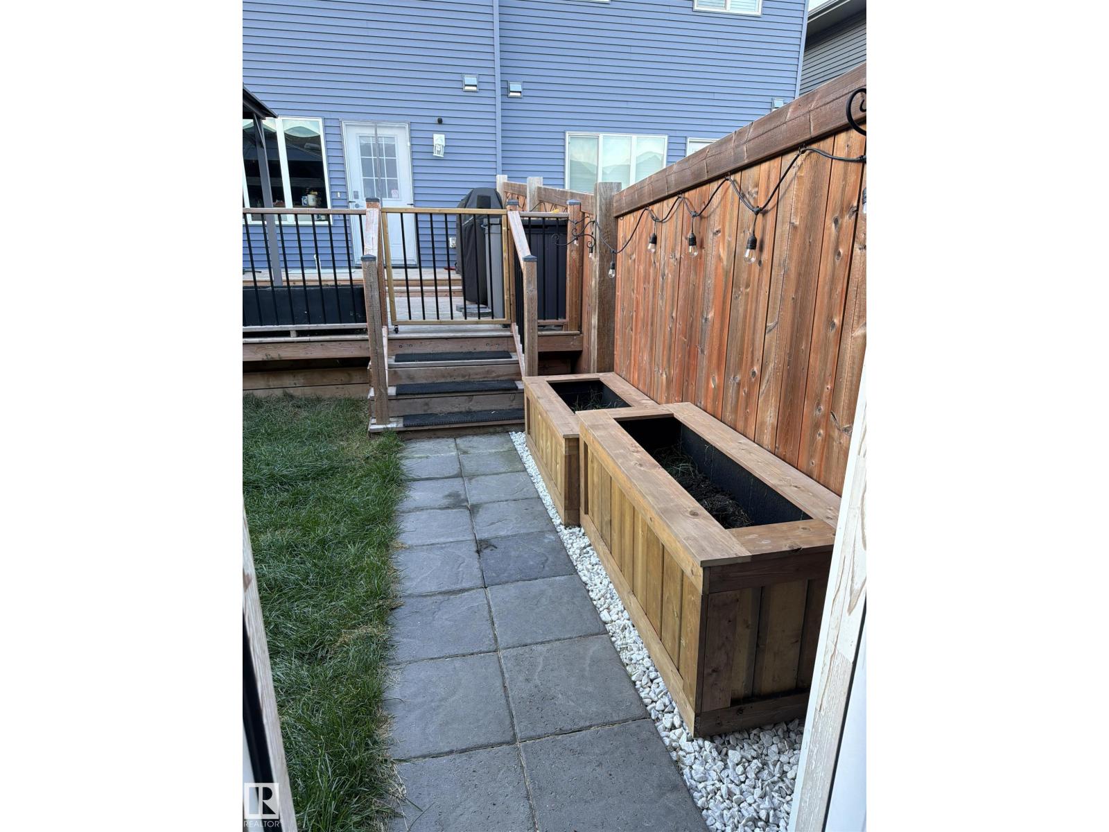385 ORCHARDS BV SW - 45
