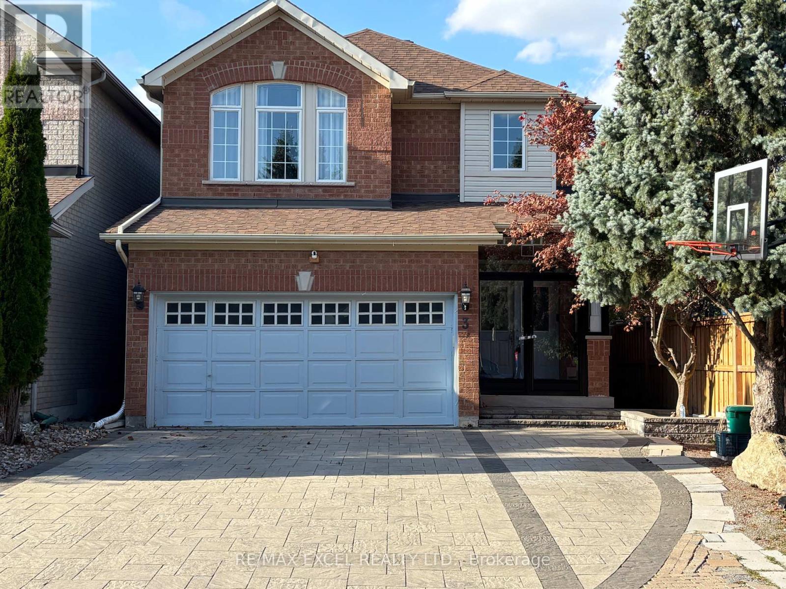 3 BLACK WALNUT DRIVE