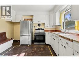 2727 Assiniboine Avenue, Regina, SK S4S1C7 Photo 12