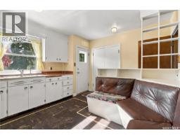2727 Assiniboine Avenue, Regina, SK S4S1C7 Photo 15