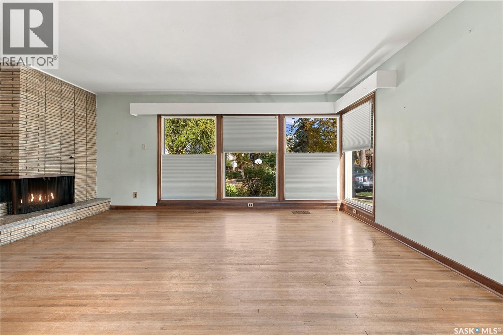 2727 Assiniboine AVENUE - 5