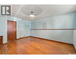 2727 Assiniboine Avenue, Regina, SK S4S1C7 Photo 25
