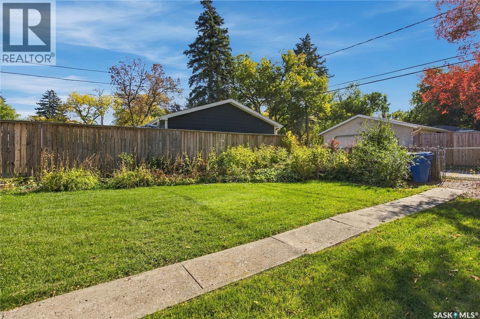 2727 Assiniboine AVENUE - 32