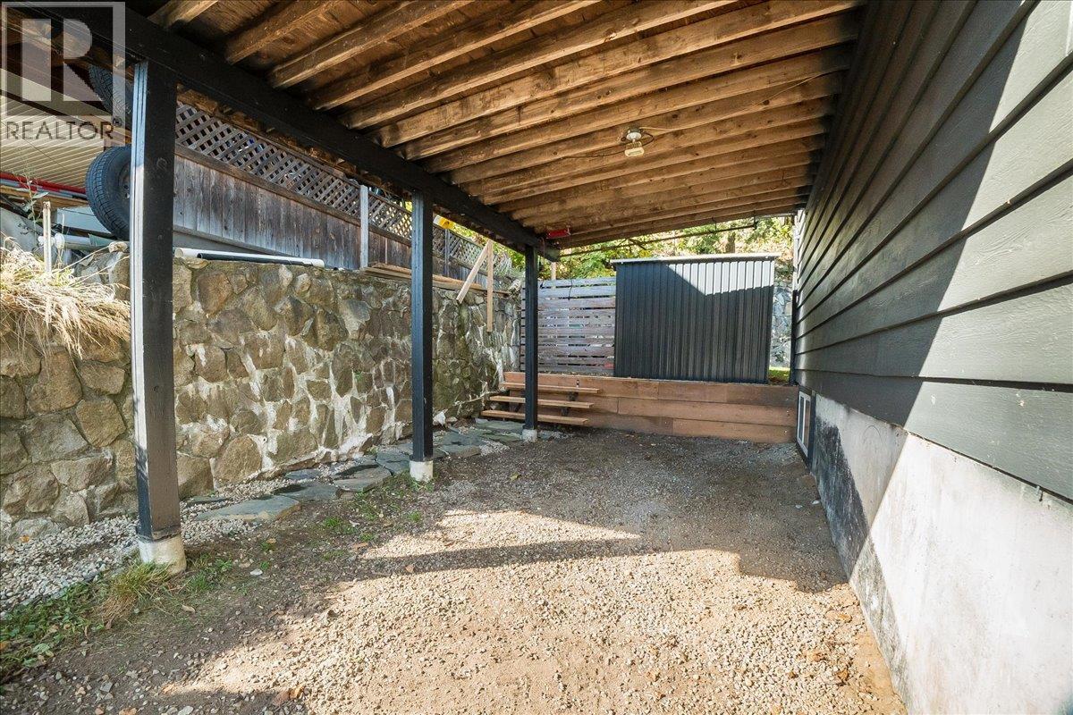 1765 Ridgewood Road - 10