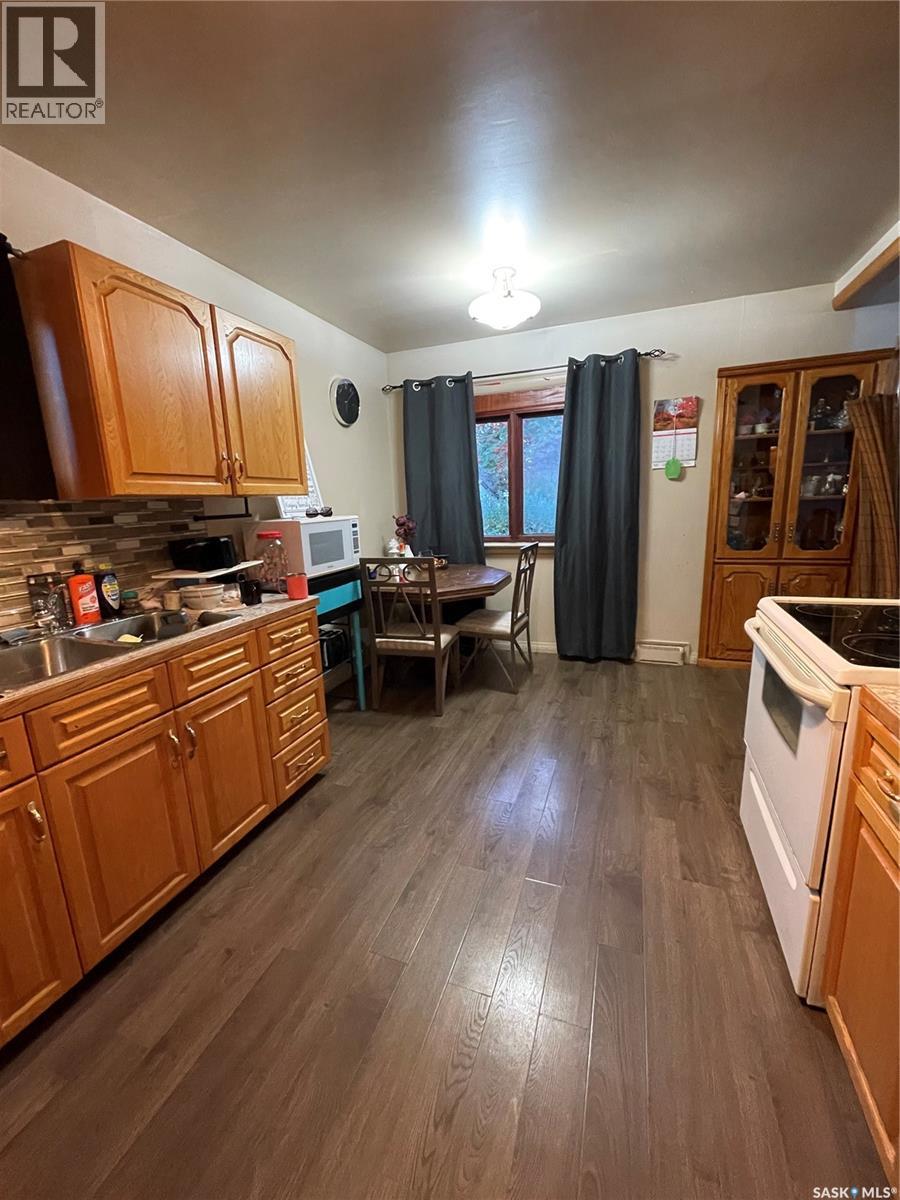 812 Elsinore STREET, Whitewood — photo 8