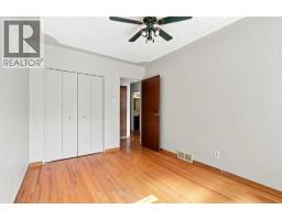 529 28 Avenue NW - photo 24