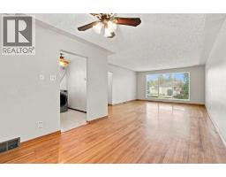 529 28 Avenue NW - photo 12