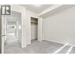 529 28 Avenue NW - photo 36