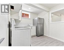 529 28 Avenue NW - photo 32