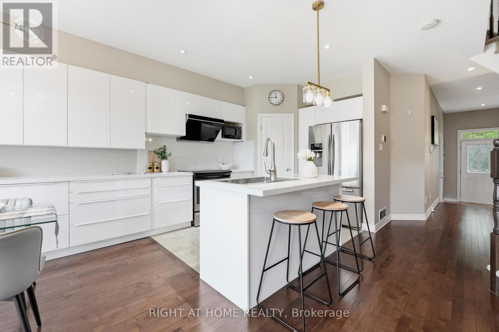 599 REMNOR AVENUE, Ottawa — photo 10