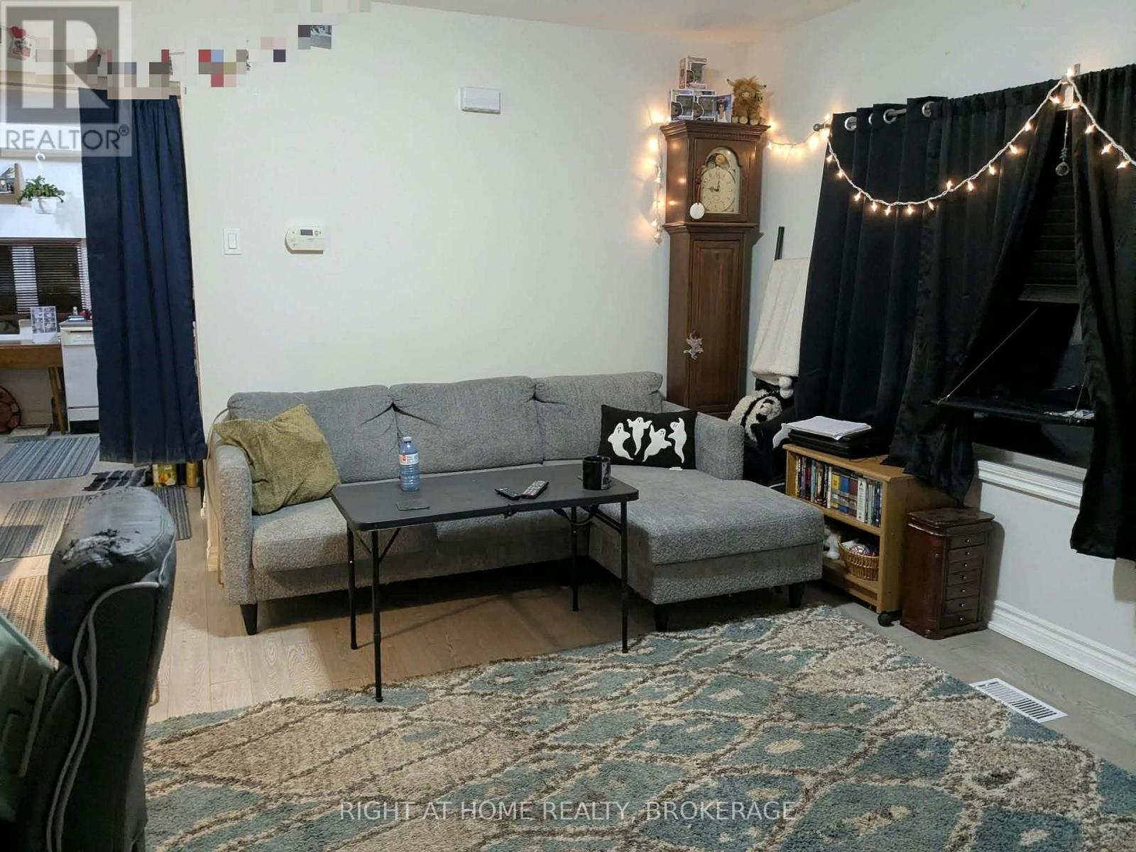 MAIN - 34 JUNKIN STREET, St. Catharines (Downtown) — photo 4