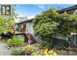 994 Ridgeway St, Saanich, BC V8X3C4 Photo 46