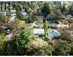 994 Ridgeway St, Saanich, BC V8X3C4 Photo 61