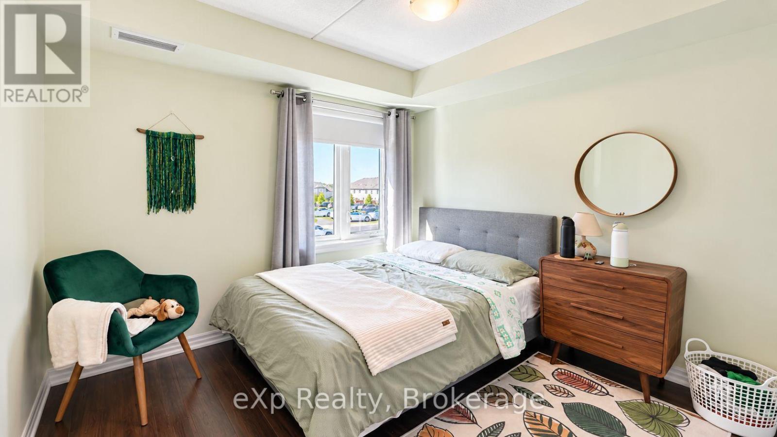 108 - 104 SUMMIT RIDGE DRIVE, Guelph (Grange Road) — photo 5