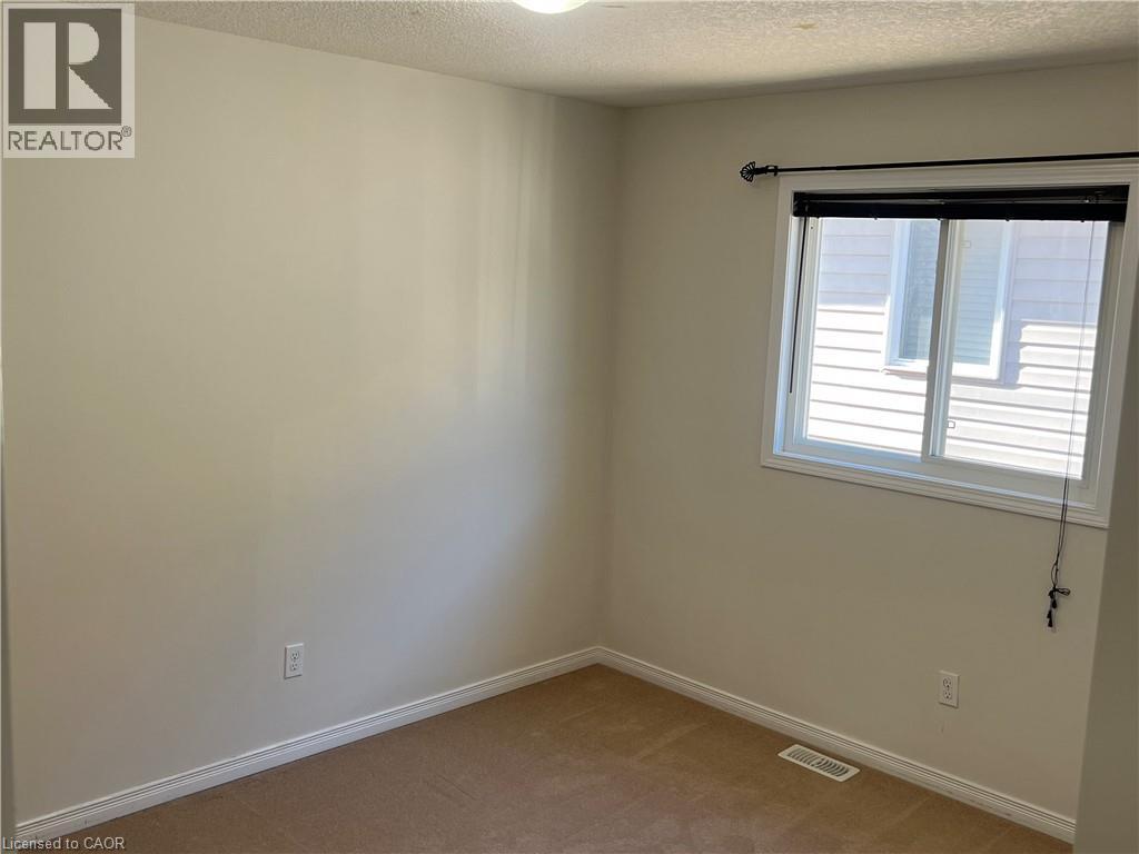 14 IRON GATE Street Unit# MAIN, Kitchener — photo 9