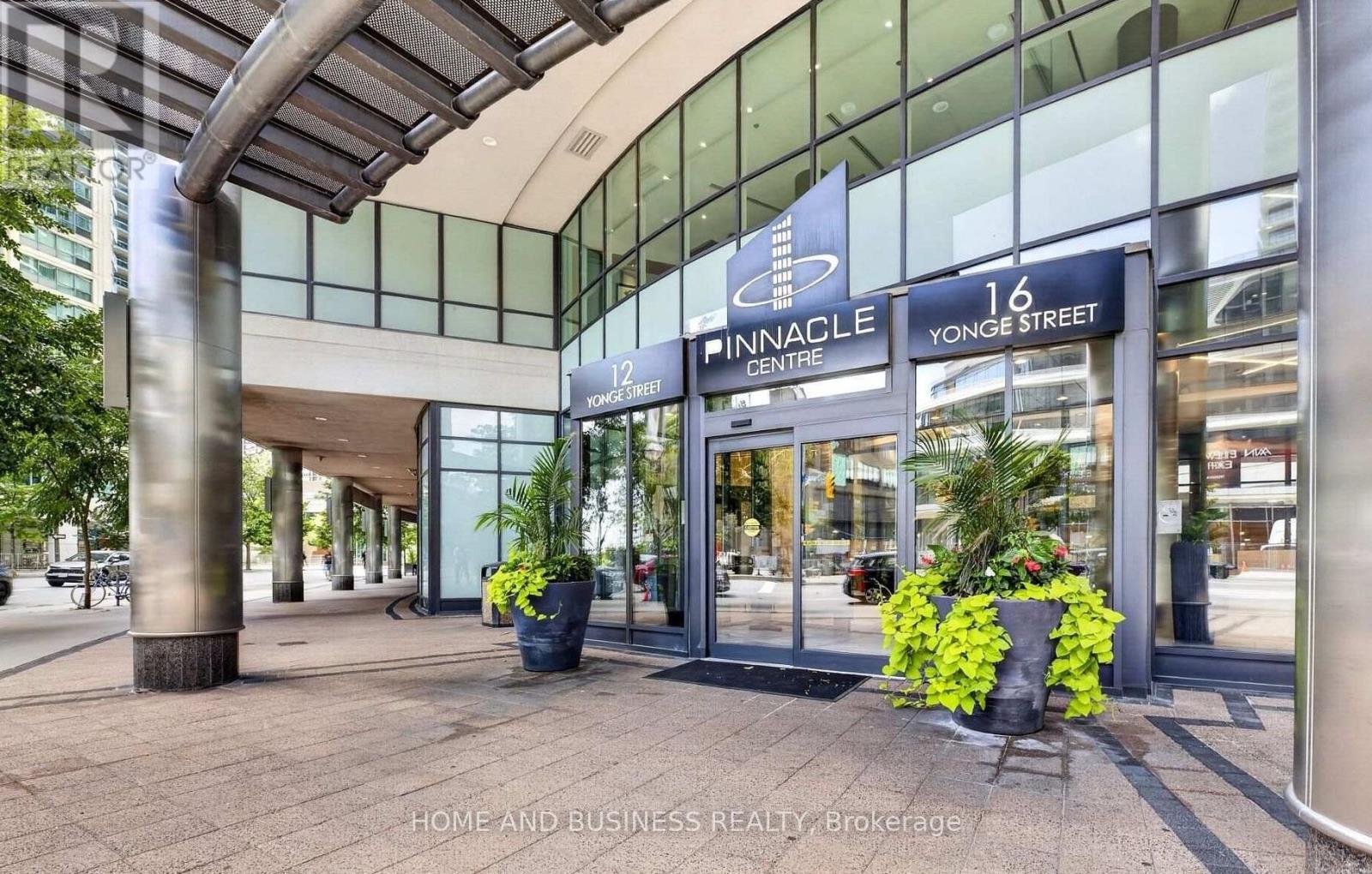 1505- 12 Yonge Street, Toronto, ON photo 2