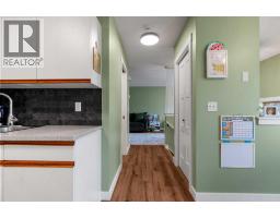 1, 29 Poplar Avenue - photo 21