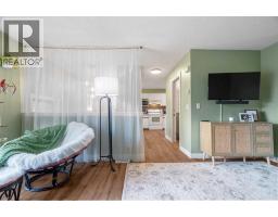 1, 29 Poplar Avenue - photo 12