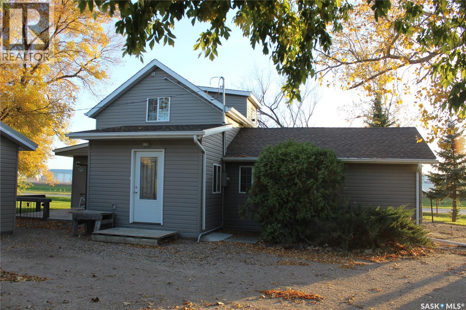 102 Mainprize STREET, Midale — photo 5