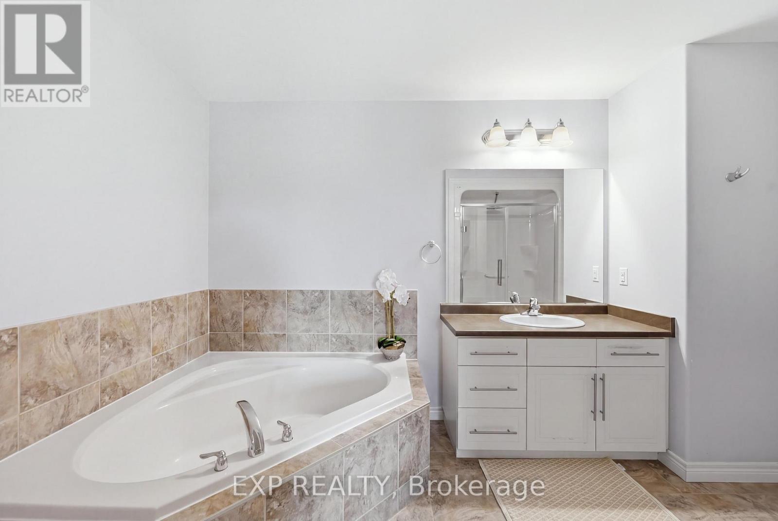 665 Greenhill Avenue East, Hamilton, ON photo 19