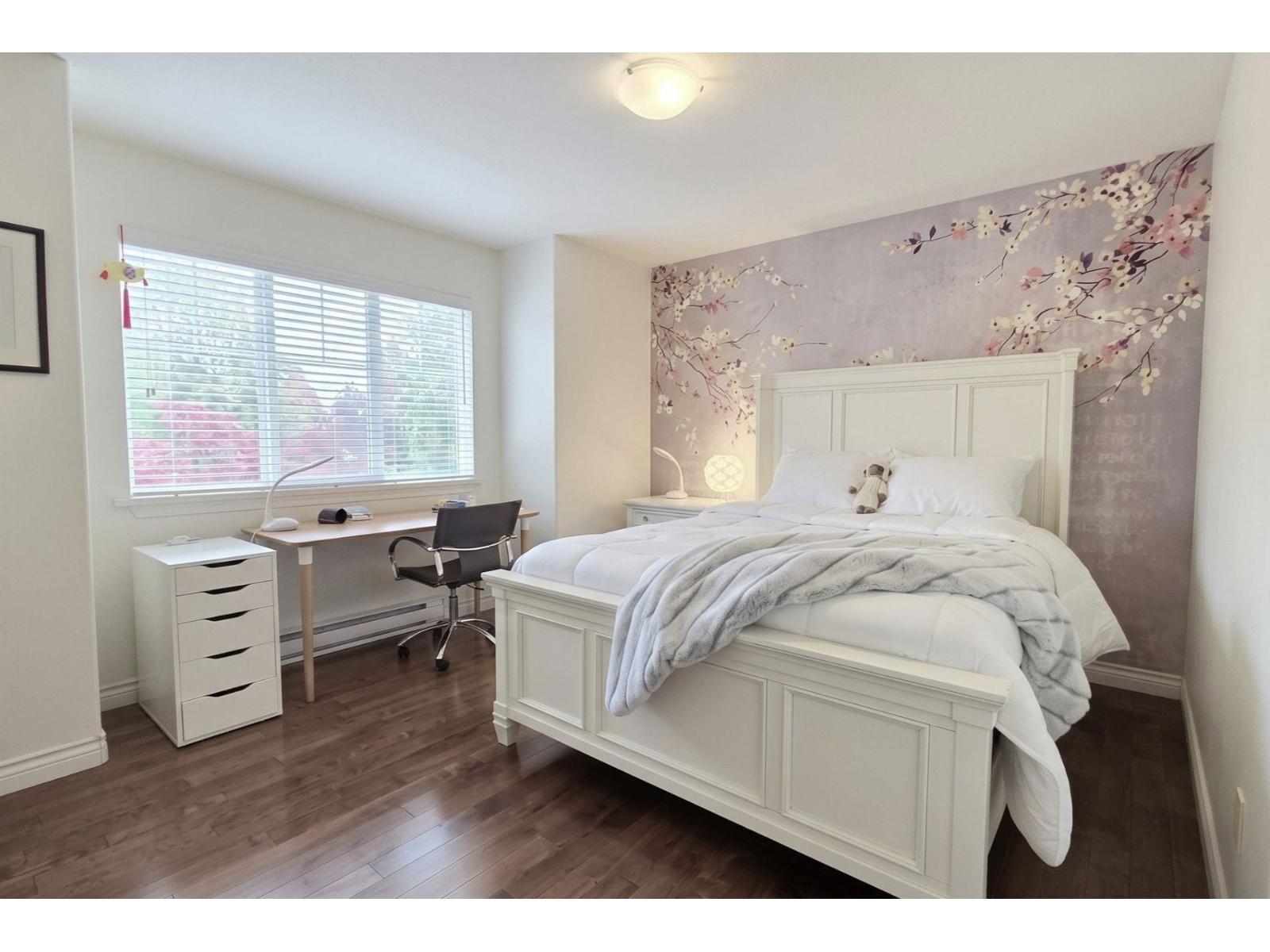 3307 ROSEMARY HEIGHTS CRESCENT, Surrey