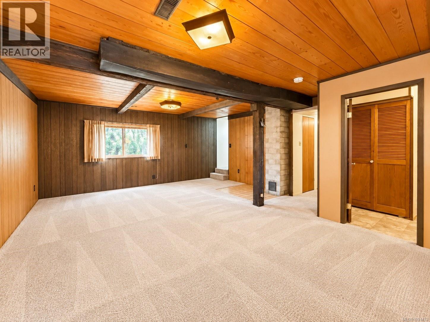 2433 5th Ave - Image 25