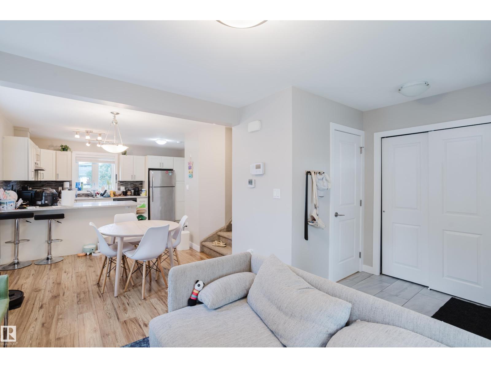 10204 - 10210 113 AV NW - 29