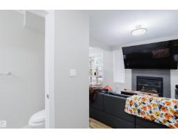 Bedroom 3 - 10204 - 10210 113 Av Nw, Edmonton, AB T5G0W9 Photo 6