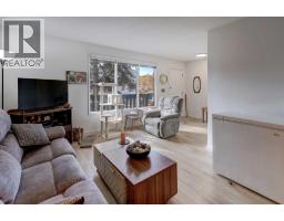 8636 47 Avenue NW - photo 4