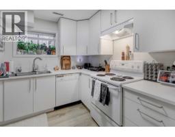 8636 47 Avenue NW - photo 14