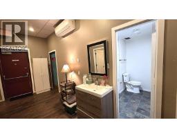 Photo 18 of 20, 751 BRUNSWICK STREET · Prince George, BC