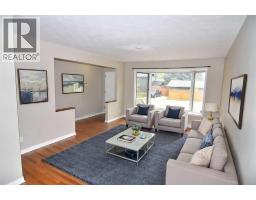 7 Fullerton Road SE - photo 3
