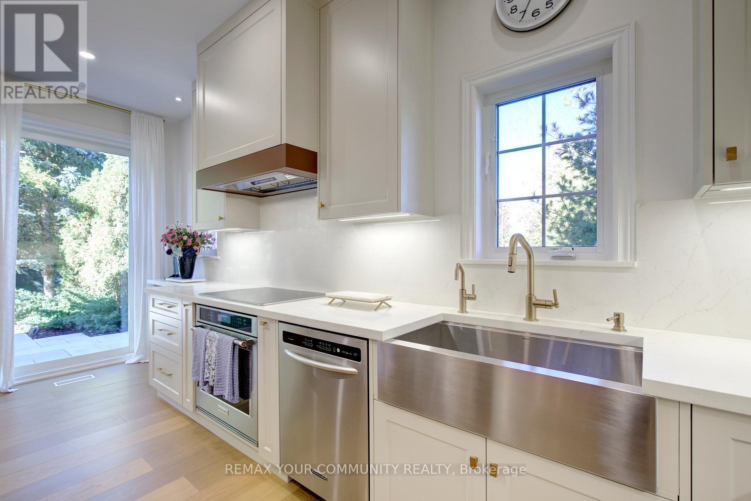 214 Selwyn Road, Richmond Hill, ON photo 18