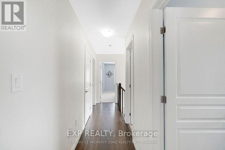 665 GREENHILL AVENUE E - 19