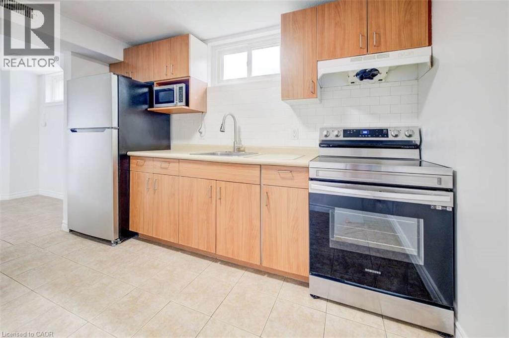 939 STRASBURG Road - 30