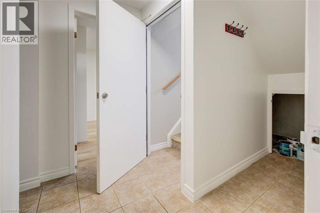 939 STRASBURG Road - 23