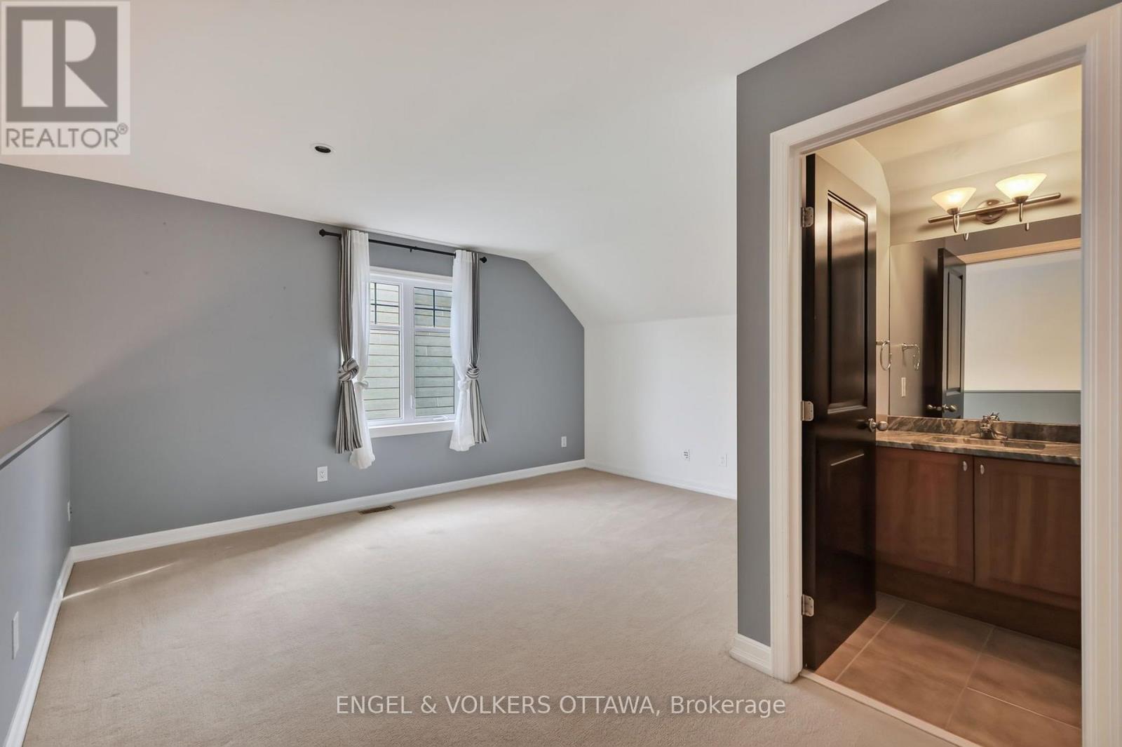 547 KILBIRNIE DRIVE - Image 39