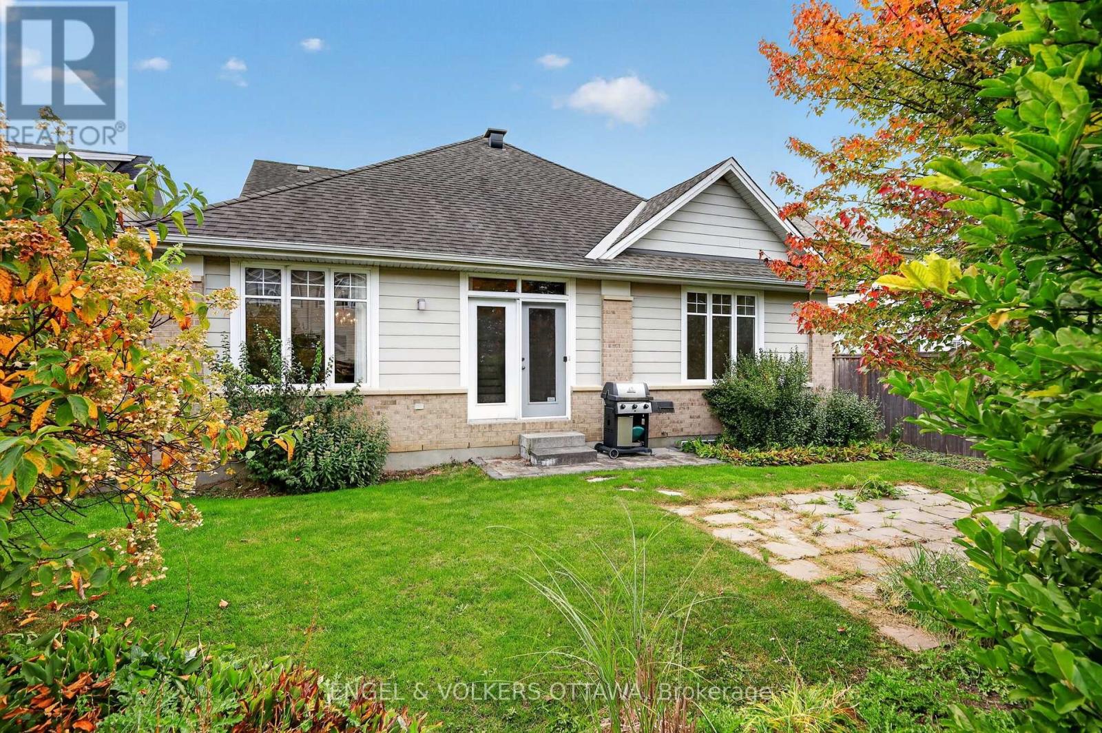 547 KILBIRNIE DRIVE - Image 46