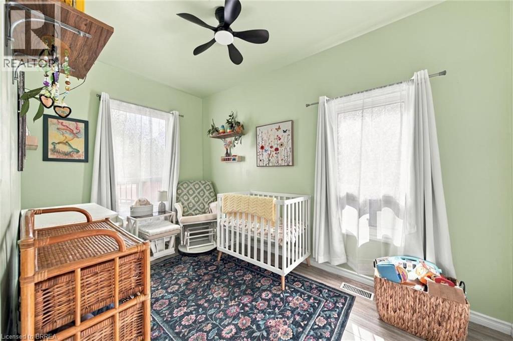 41 GORDON Street, Brantford — photo 6