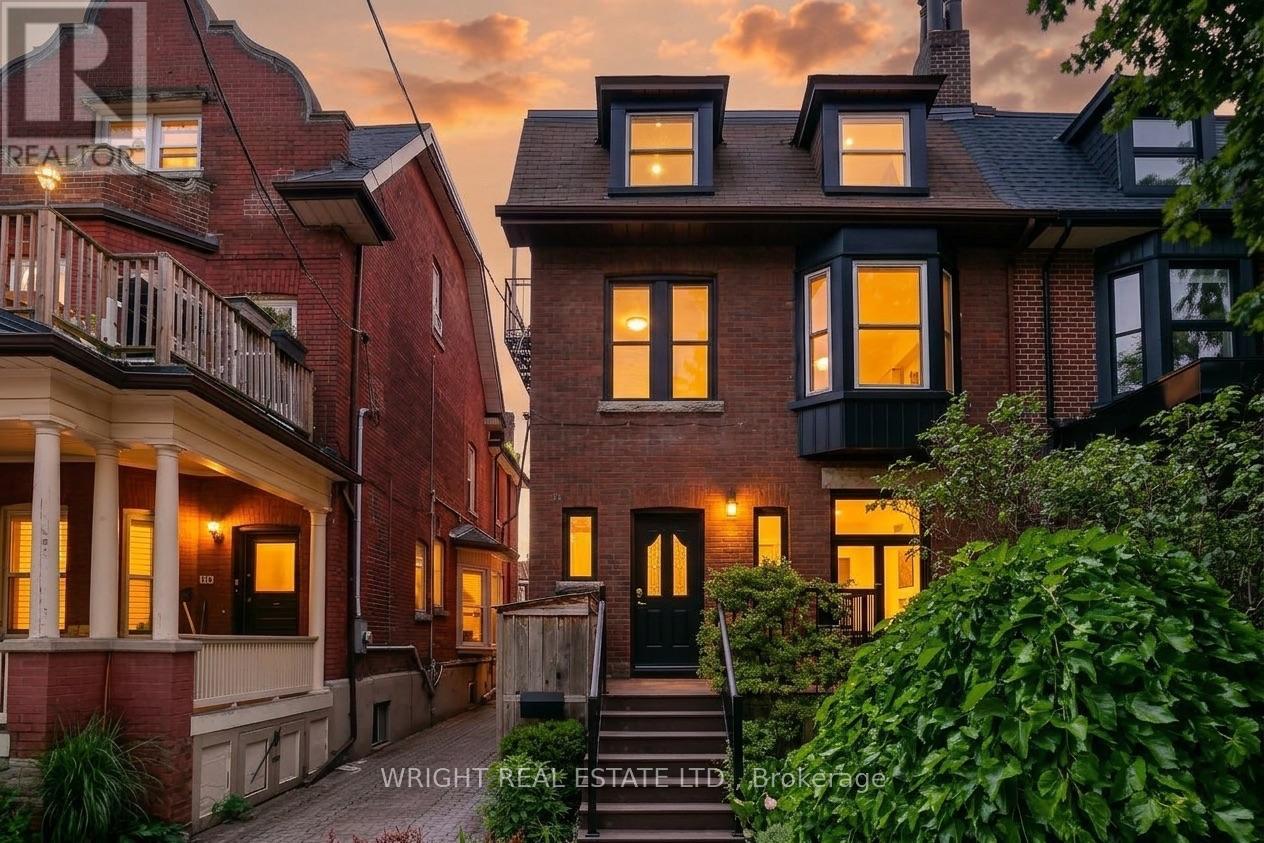 112 ALBANY AVENUE - 48