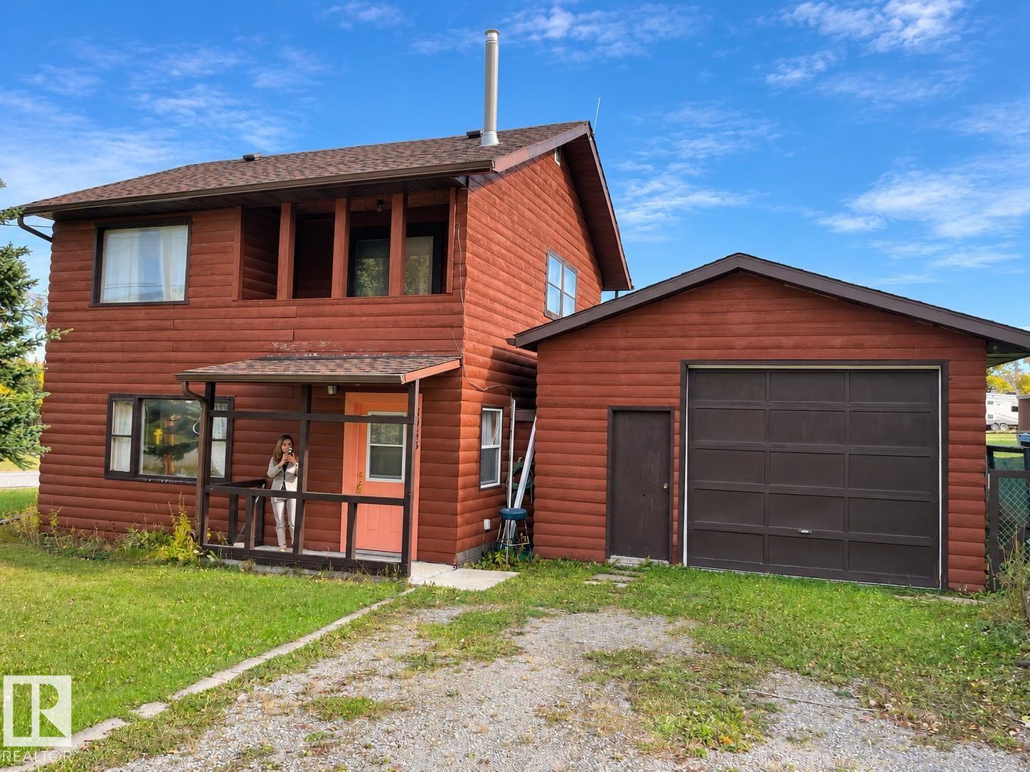 4933 Centre ST, Brule Alberta
