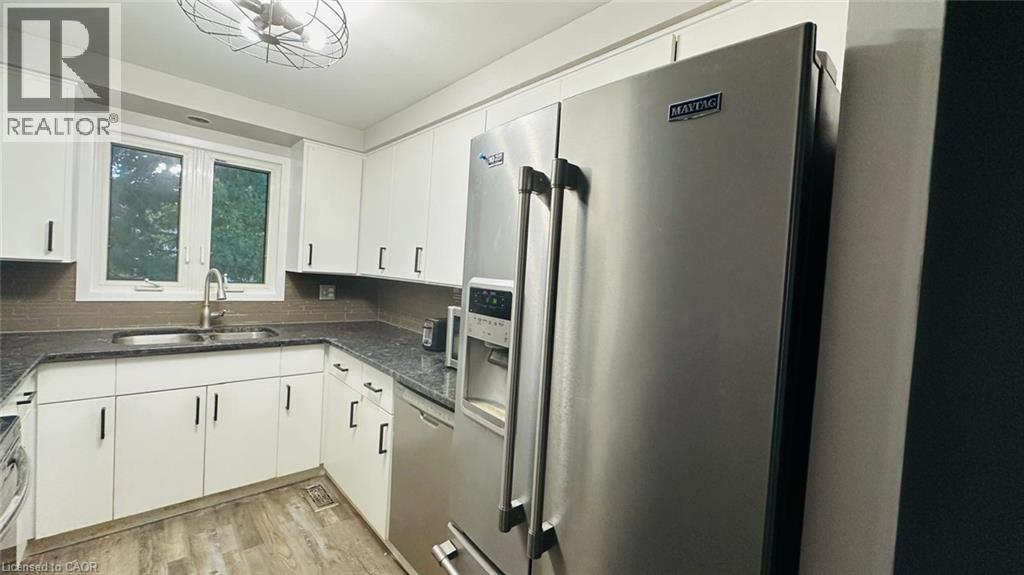 38 JAY Court Unit# UPPER, Kitchener — photo 12
