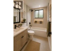 228 Castleridge Drive NE - photo 11
