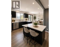 228 Castleridge Drive NE - photo 4