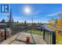 2725 9 Avenue SE - photo 2
