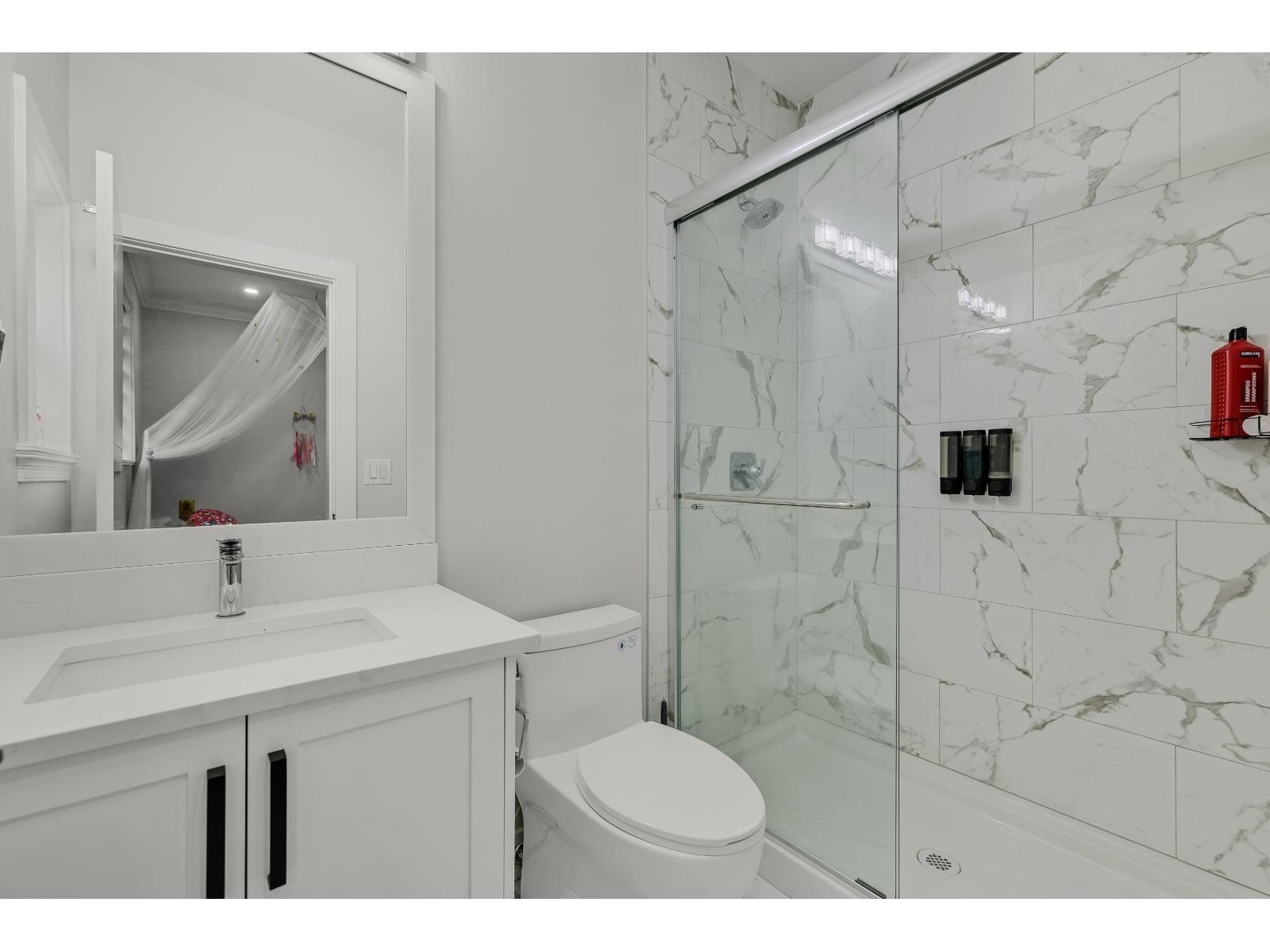 20671 76B AVENUE, Langley