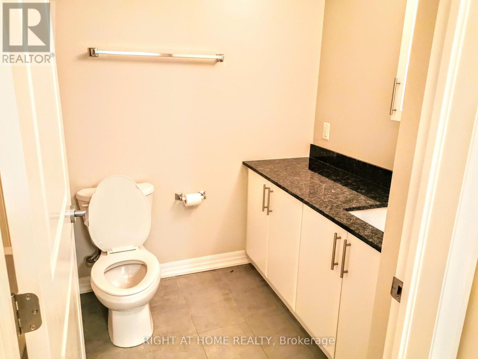 195 Besserer Street — photo 15